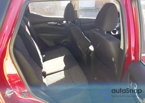 2017 Nissan Rogue Sport Sv z USA, uszkodzony, nr VIN JN1BJ1CR7HW114725